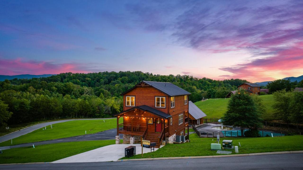 Huny Bear Lodge Pigeon Forge Extérieur photo
