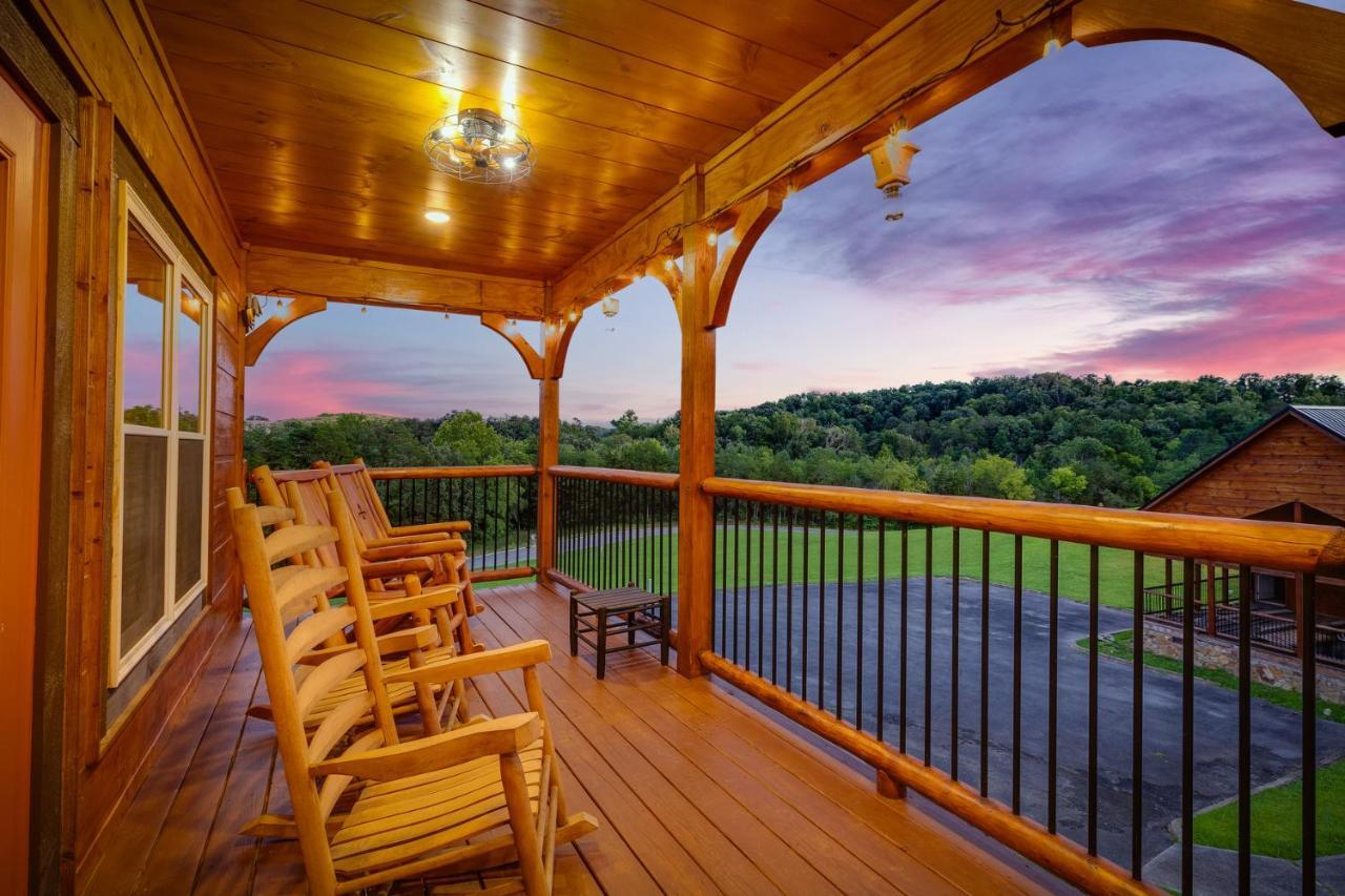Huny Bear Lodge Pigeon Forge Extérieur photo