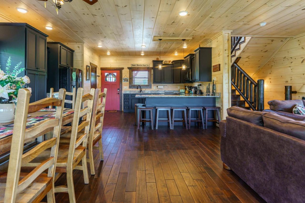 Huny Bear Lodge Pigeon Forge Extérieur photo