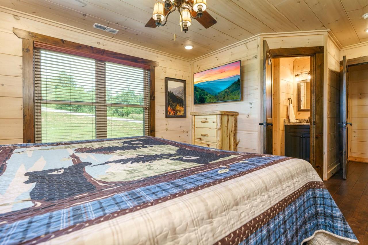 Huny Bear Lodge Pigeon Forge Extérieur photo